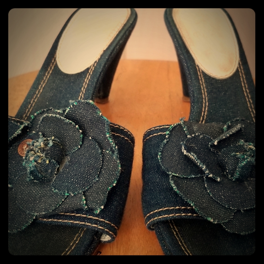 Chanel Denim Sandels size 8.5